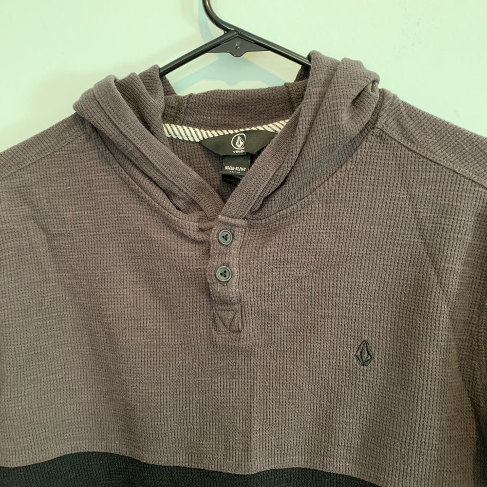 volcom hooded long sleeve - Picture 5 of 5